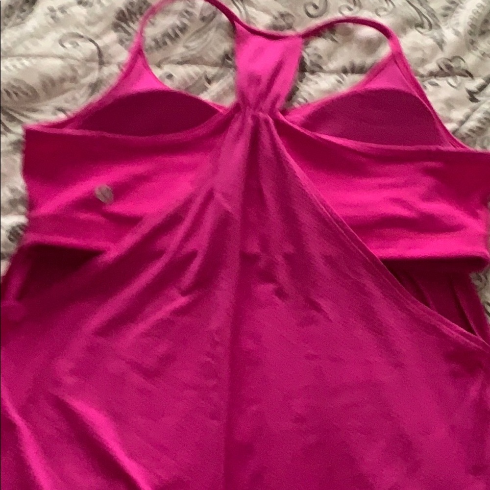 Lululemon tank top